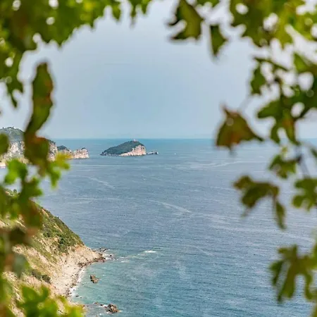 Casa Luciana, Terremarine, Trekking And Nature Dom wakacyjny La Spezia