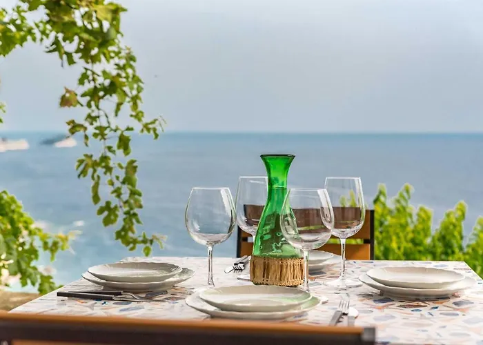 Casa Luciana, Terremarine, Trekking And Nature *