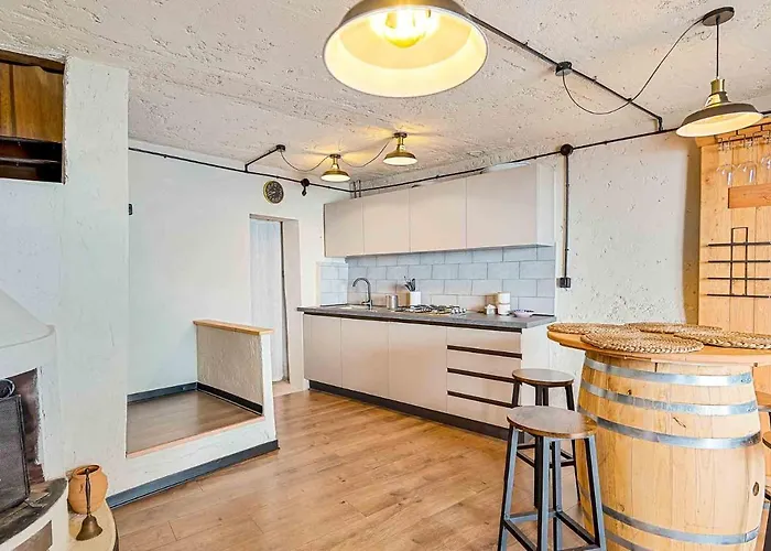 Casa Luciana, Terremarine, Trekking And Nature Holiday home *