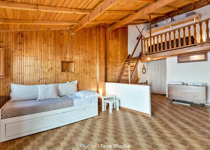 Holiday home Casa Luciana, Terremarine, Trekking And Nature *