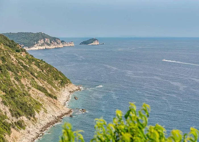 Casa Luciana, Terremarine, Trekking And Nature Holiday home